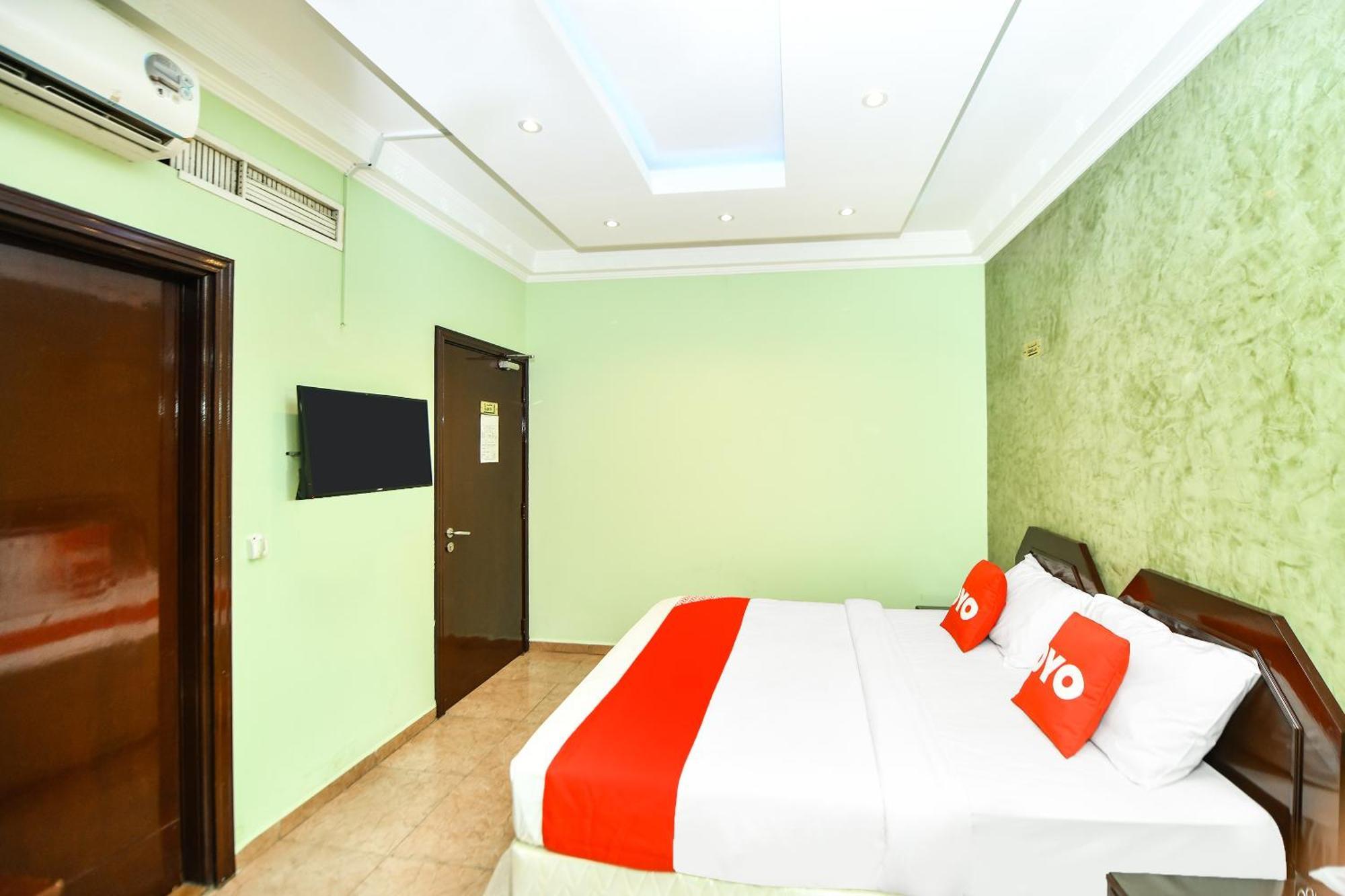 Oyo 137 Marina Hotel 马斯喀特 外观 照片